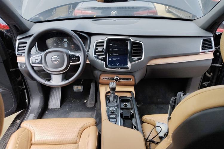 Used Volvo XC90 2015 T6 Zhiya Edition 7-seater Center Console