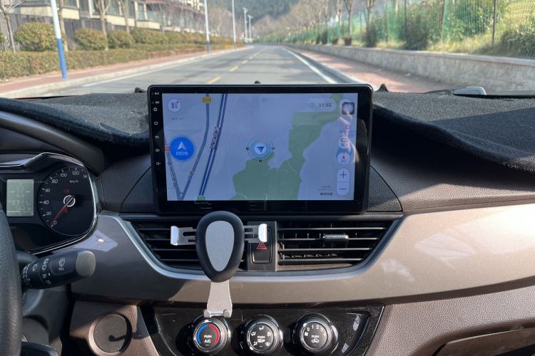 Used Baojun 310W 2017 1.5L Manual Fashion Model China V
