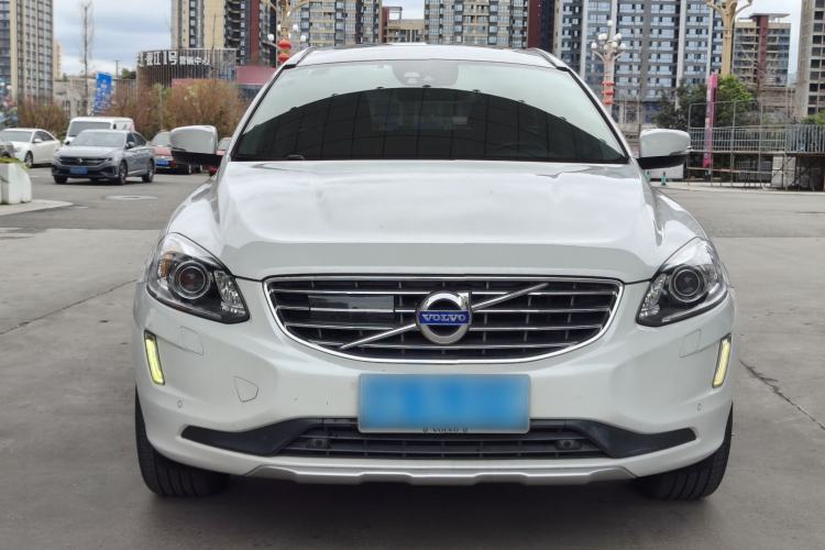 Used Volvo XC60 2017 T5 AWD Smart Upgrade Edition
