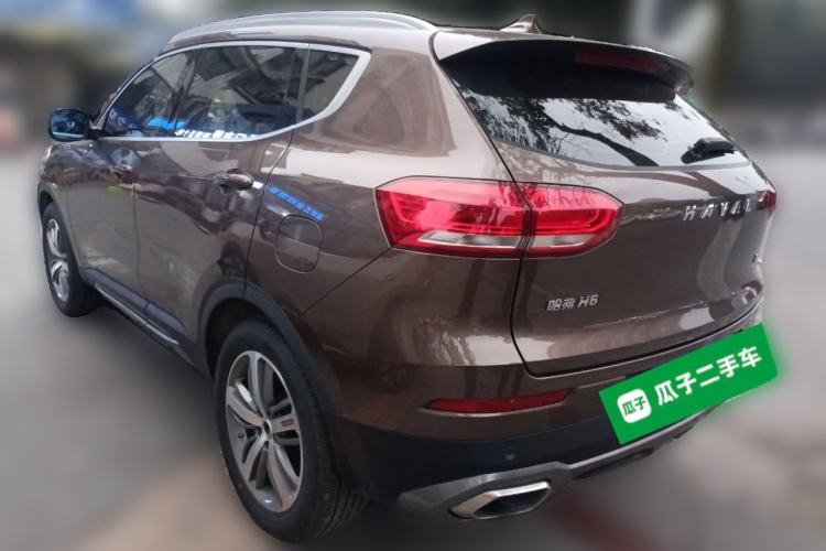 Used Haval H6 2017 Red Label 2.0T Automatic Two-Wheel Drive ZhiShang Model