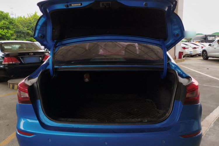 Used CHANGAN Eado 2018 1.6L GDI Manual Fashion Edition
