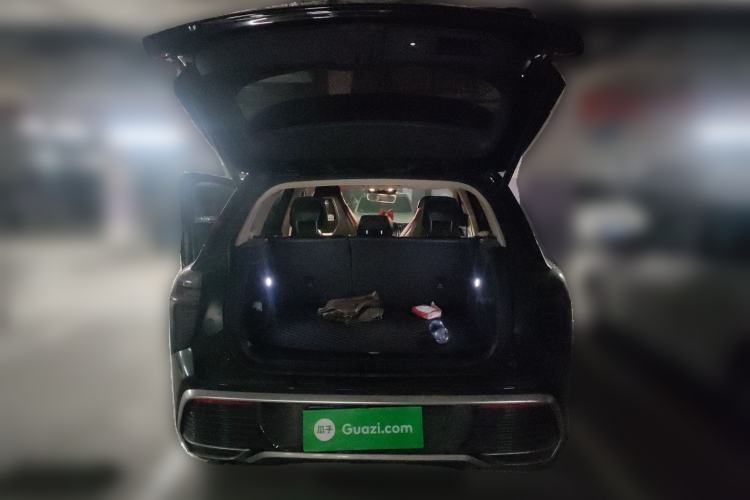 Used Hongqi HS3 2023 1.5T Two-Wheel Drive Shanwei Edition Trunk