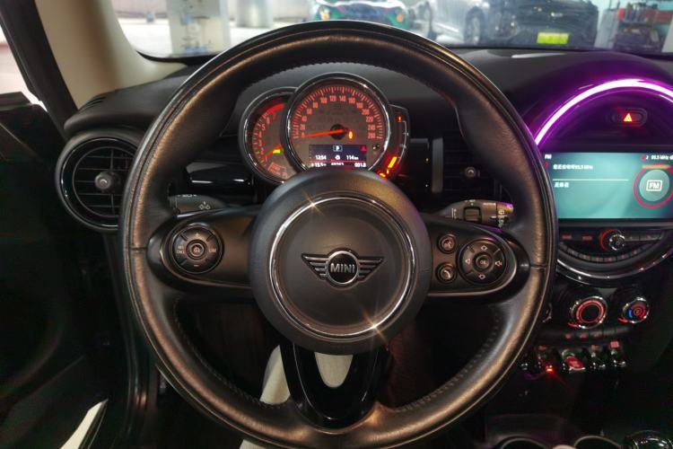 Used MINI 2018 1.5T COOPER Classic Edition Steering Wheel