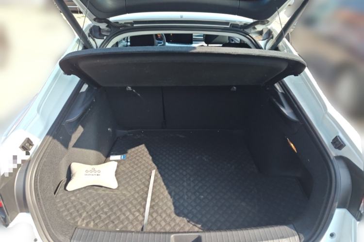 Used Volkswagen Lamando 2025 Lavida L 280TSI DSG Cool & Spicy Edition Trunk