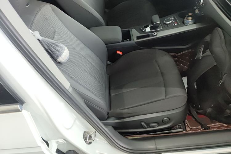 Used Audi A4L 2019 40 TFSI Ambition China VI