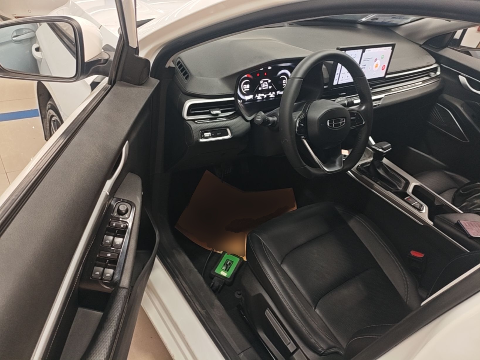 Geely Auto Emgrand 2023 4th Generation Champion Edition 1.5L CVT Luxury Model — снимка 18