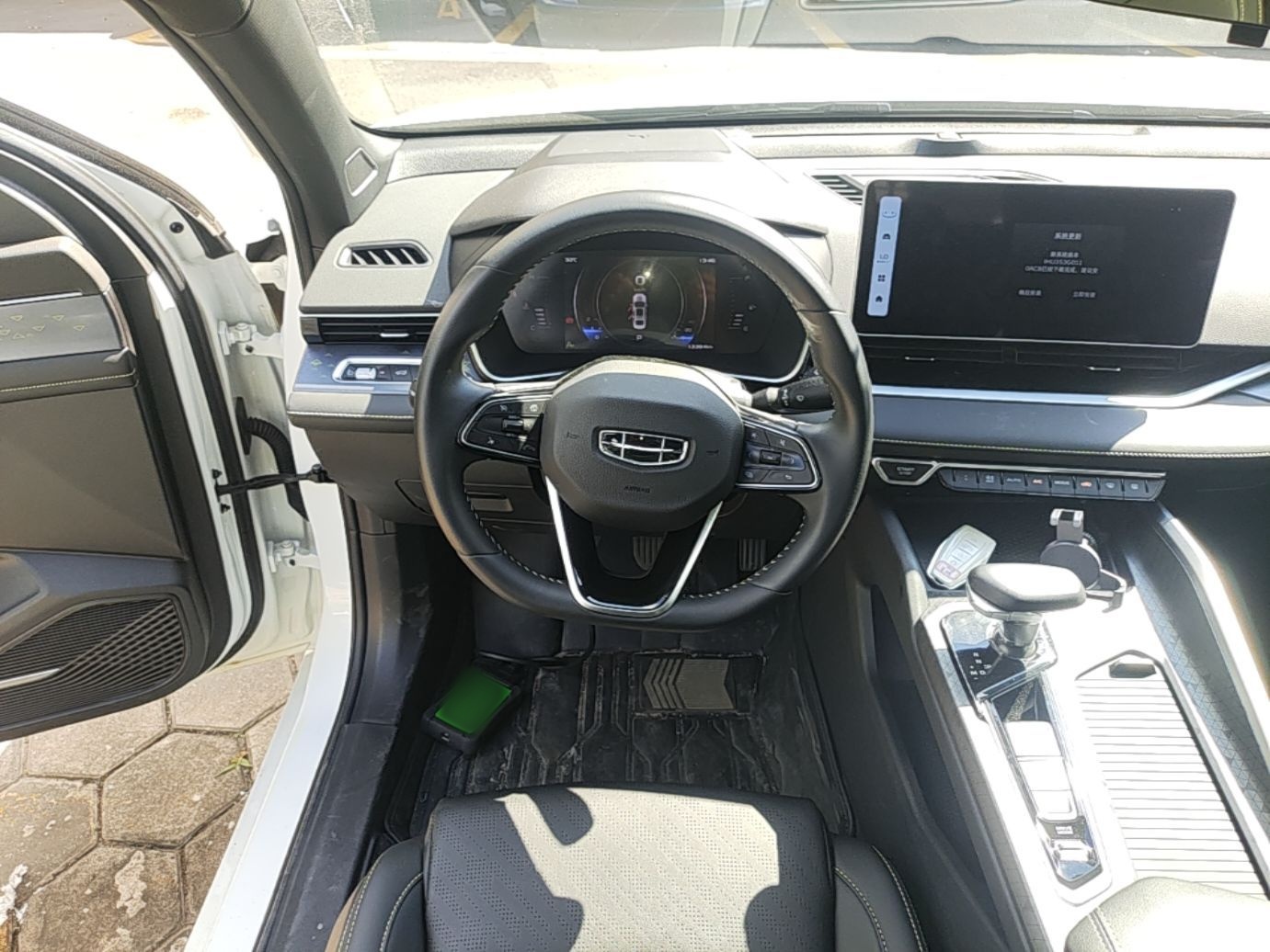 Geely Auto Preface 2023 1.5TD Fuyao Version — снимка 19