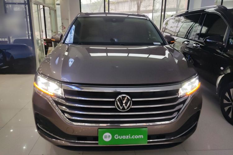 Used Volkswagen Viloran 2023 380TSI Luxury Edition Front