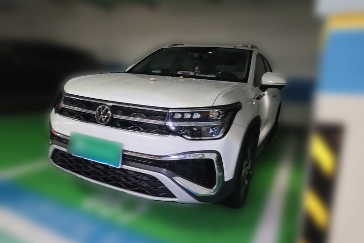 Used Volkswagen Tharu 2023 300TSI Two-Wheel-Drive Full Moon Edition