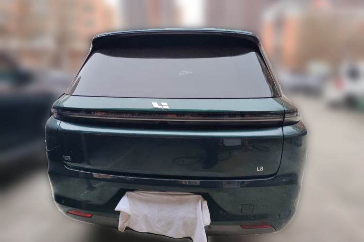 Used Li Auto L8 2023 Pro Model
