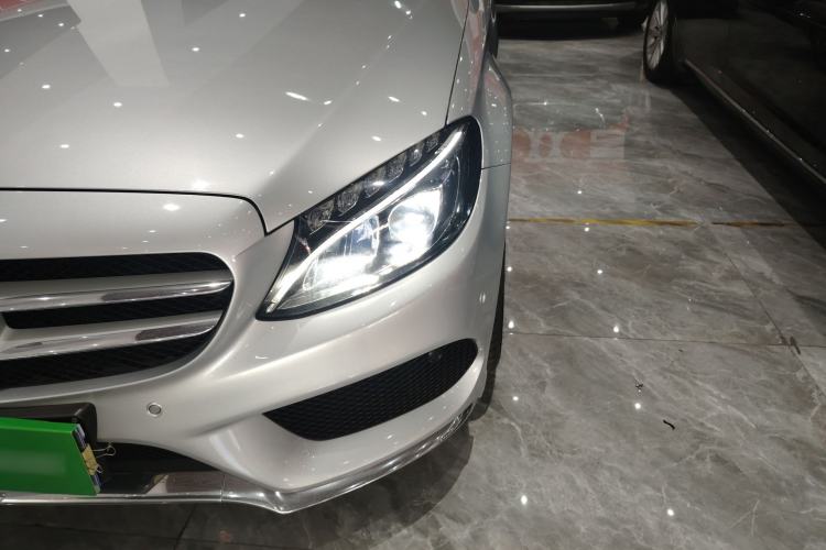 Used Mercedes-Benz C-Class 2015 C 200 station wagon