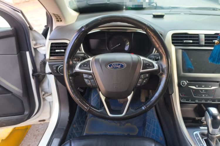 Used Ford Mondeo 2013 2.0L GTDi 200 Luxury Model
