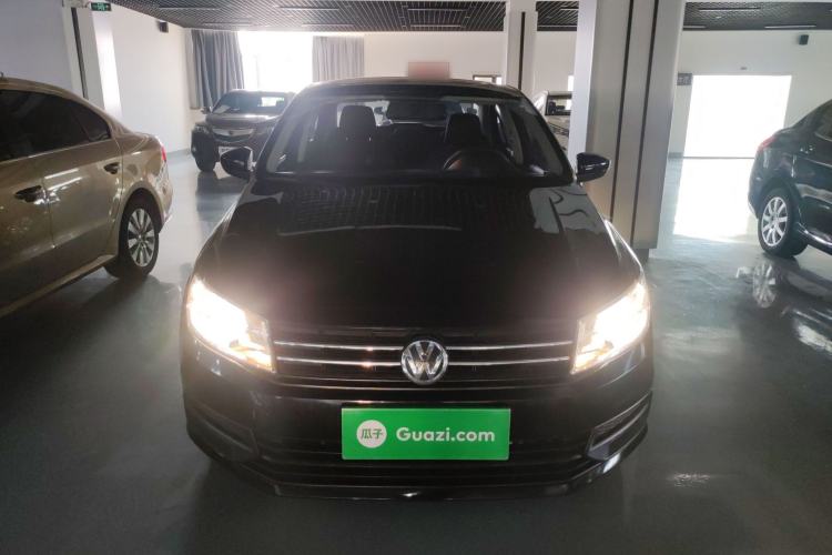 Used Volkswagen Santana 2018 1.5L Manual Fashion Edition Front