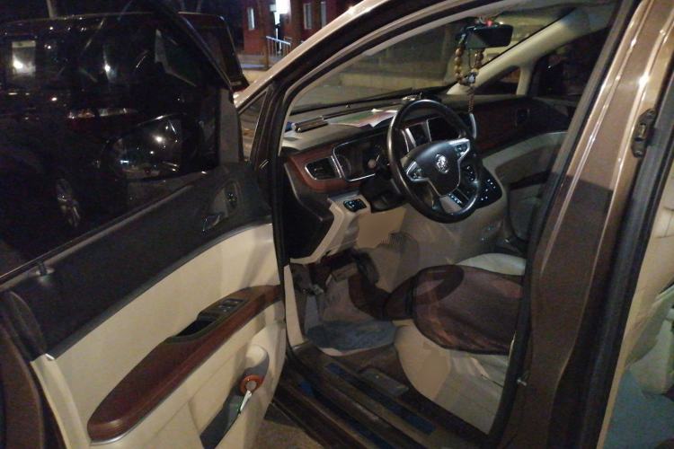 Used Buick GL8 2014 2.4L LT Luxury Business Executive Edition
