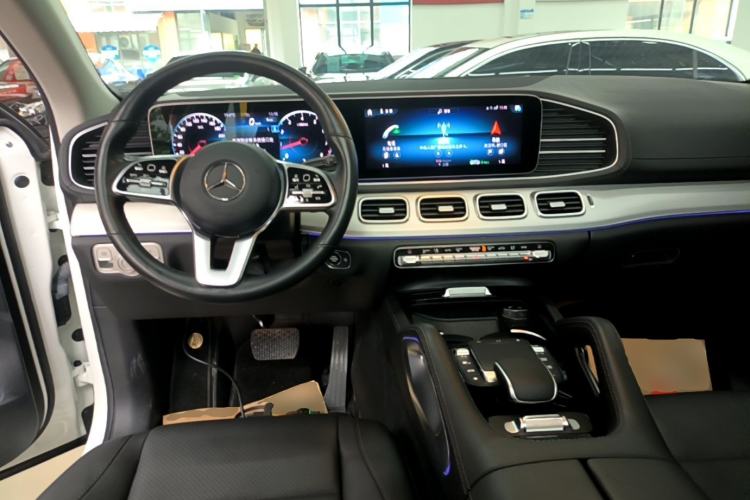 Used Mercedes-Benz GLE 2022 Refreshed GLE 350 4MATIC Coupe SUV Luxury Edition
