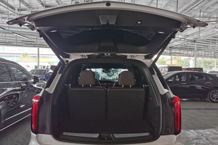 Used Cadillac XT6 2020 28T Six-Seater Four-Wheel-Drive Luxury Version
