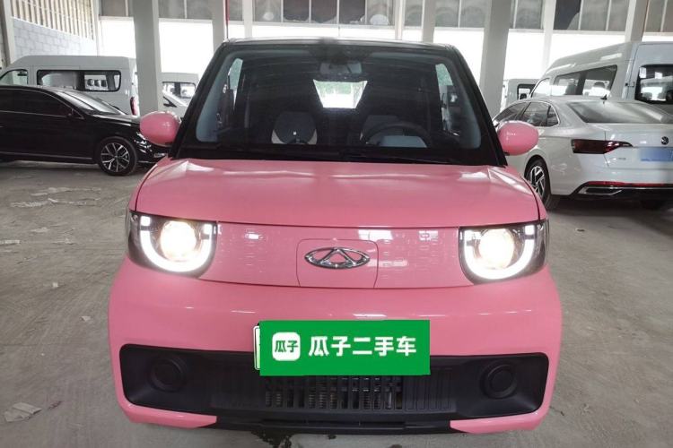 Used Chery New Energy QQ Ice Cream 2022 120km Conical Shape Lithium Iron Phosphate