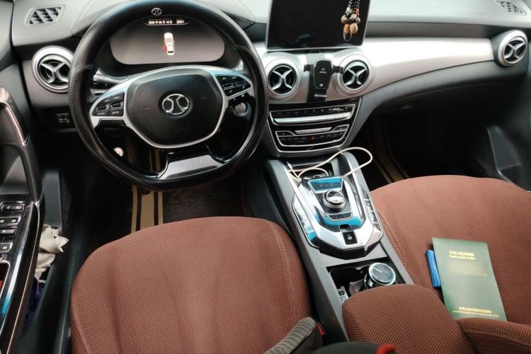 Used BAIC Beijing EU5 2018 R550 Smart Trend Edition