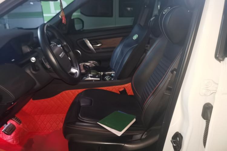 Used Land Rover Discovery Sport 2021 249 PS R-Dynamic S Performance Edition Left Front Seat