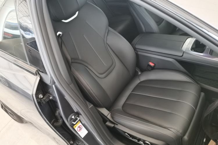 Used Deepal L07 2024 230Max Qiankun Intelligent Driving ADS SE Range-Extended Version
