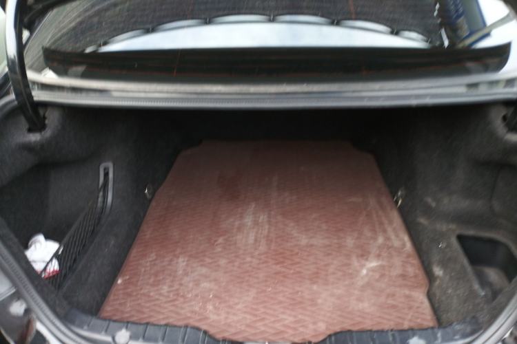 Used BMW 5 Series 2014 520Li Elegant Model
