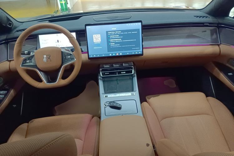 Used BYD Han L 2025 EV 701 km LiDAR Flagship Edition Center Console