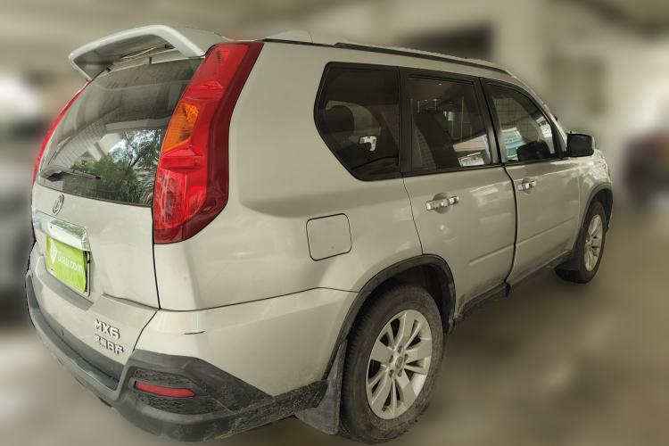 Used Dongfeng Fengdu MX6 2016 2.0L CVT Two-Wheel Drive Excellence Edition