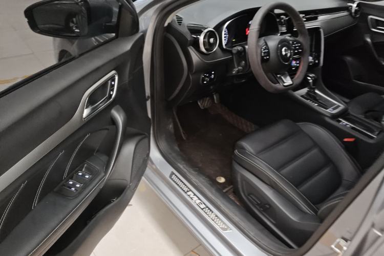 Used MG 6 2017 20T Automatic Luxury Smart Connect Version China V Standard