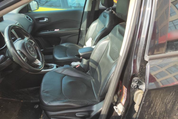 Used Jeep Compass 2017 200T Automatic Family Edition