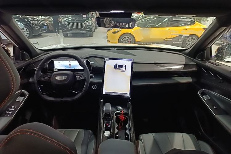 Used Geely Auto Emgrand X7 Sport 2024 1.5TD Smart Connect+