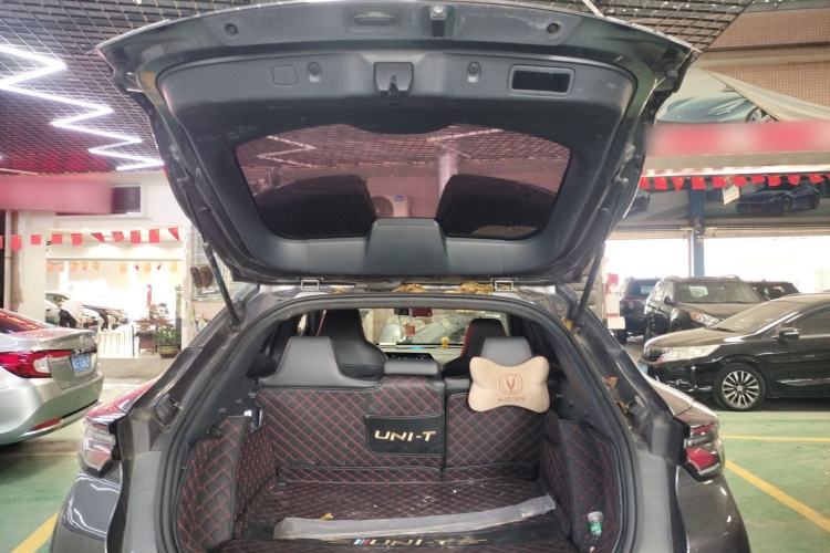 Used CHANGAN UNI-T 2020 1.5T Prestige Version