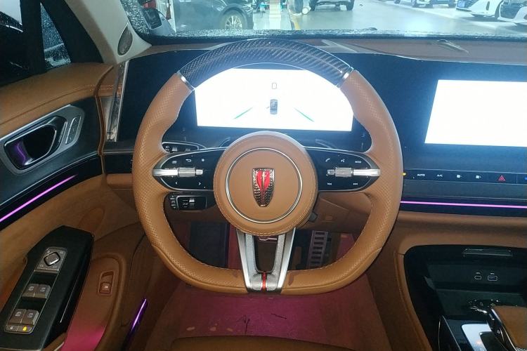 Used Hongqi H9 2025 2.0T Two-Wheel Drive Flagship Private Enjoyment Fashion Edition 5 Seats