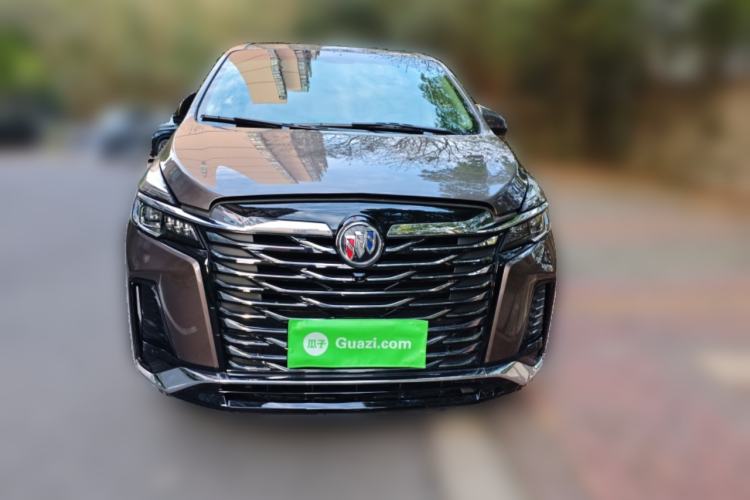 Used Buick GL8 2023 Facelifted Land Cruiser Executive Luxury Version Front