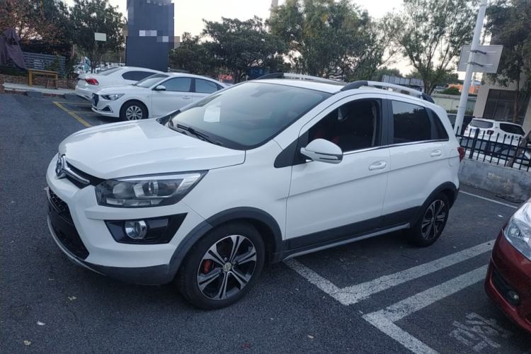 Used BAIC Senova X25 2017 1.5L Automatic Elite Navigation Edition
