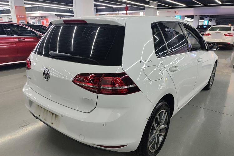 Used Volkswagen Golf 2017 230TSI Automatic Luxury Million-Vehicle Commemorative Edition