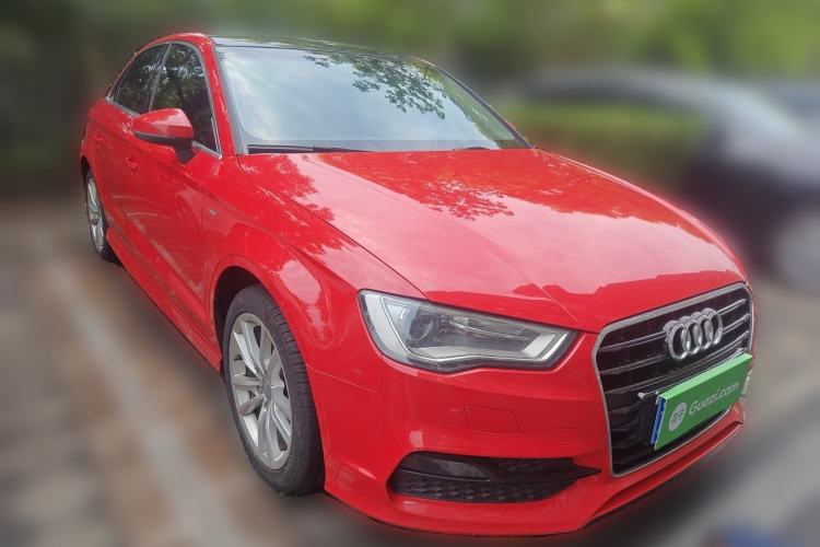 Used Audi A3 2014 Limousine 40 TFSI S line Comfort Model