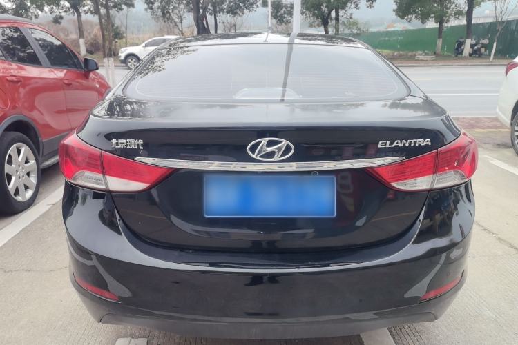 Used Hyundai Elantra (5th Generation / Langdong) 2015 1.6L Automatic Leading Model
