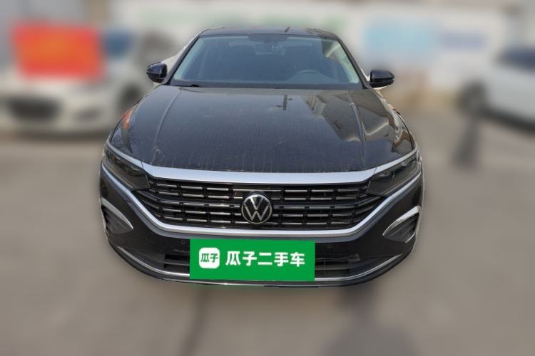 Used Volkswagen Passat 2024 380TSI Dragon Edition Front