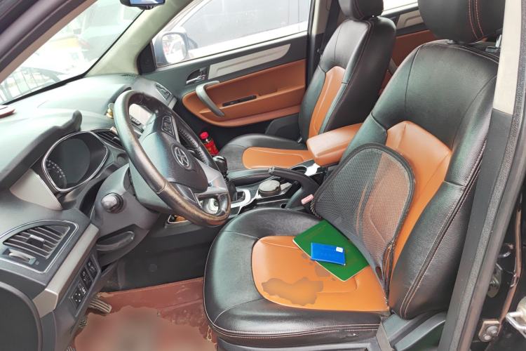 Used JAC Group Refine S5 2013 2.0T Manual Luxury Edition