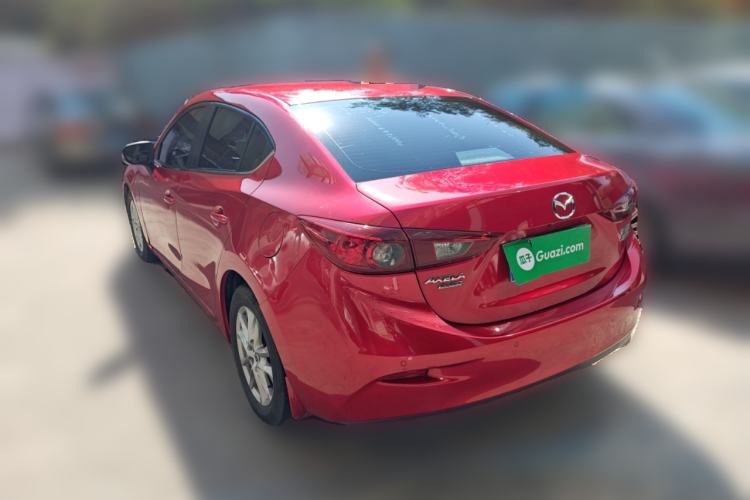 Used Mazda 3 Axela 2016 Sedan 1.5L Automatic Luxury Model