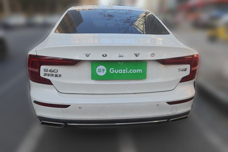 Used Volvo S60 2020 T4 Zhiyi Luxury Edition