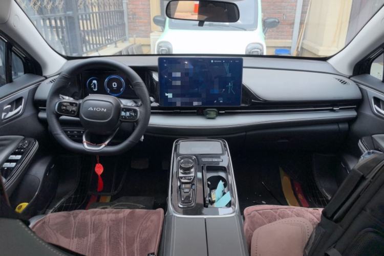 Used AION S Plus 2023 70 Intelligent Edition Lithium Iron Phosphate
