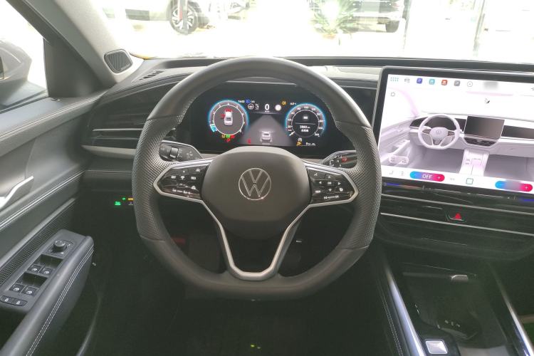 Used Volkswagen Passat 2025 Pro 380TSI Dragon Supreme Edition