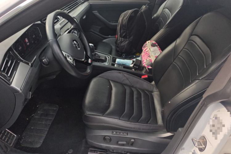 Used Volkswagen FAW-Volkswagen CC 2020 330TSI Glamour Edition China VI Standard Left Front Seat