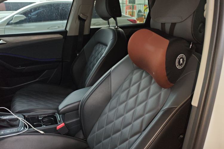 Used Volkswagen Sagitar 2025 300TSI DSG Excellence Edition Left Front Seat