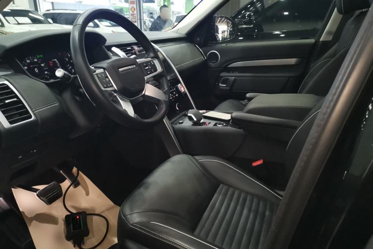 Used Land Rover Discovery 2021 360 PS R-Dynamic SE
