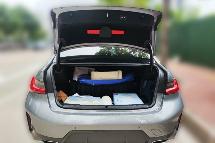 Used BMW 3 Series 2023 325Li M Sport Package Trunk