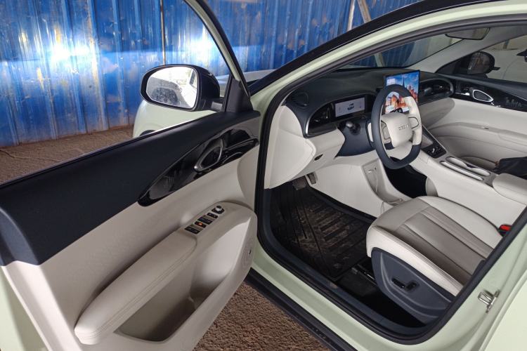 Used Geely Galaxy Geome 2025 UP 410km Exploration+ Edition Driver Seat