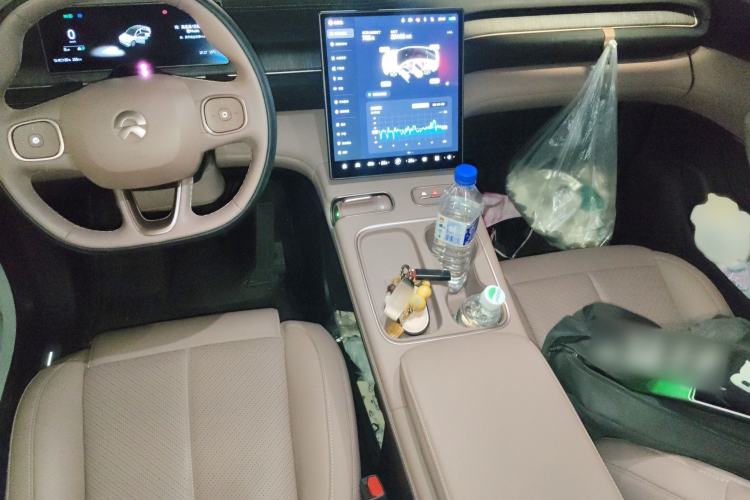 Used Nio EC6 2023 75 kWh