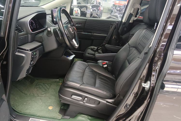 Used Honda Elysion 2022 2.0L eHEV Luxury Edition
